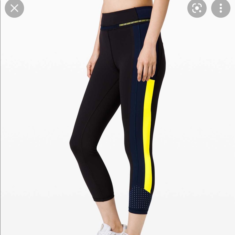 Perfect Condition Lululemon Break New Ground Crop *lululemon x Roksanda - Size 6